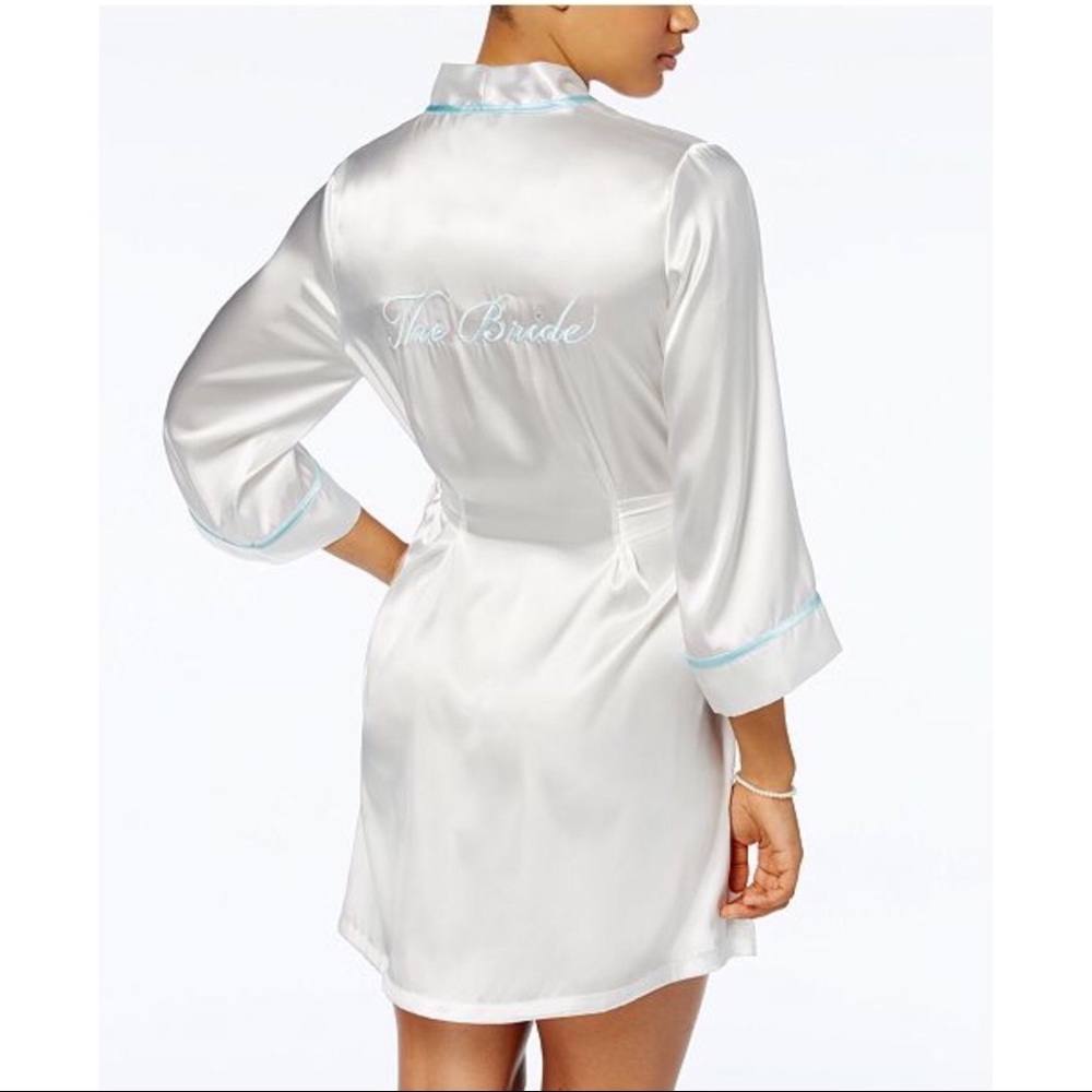 The Bride Wrap by Linea Donatella